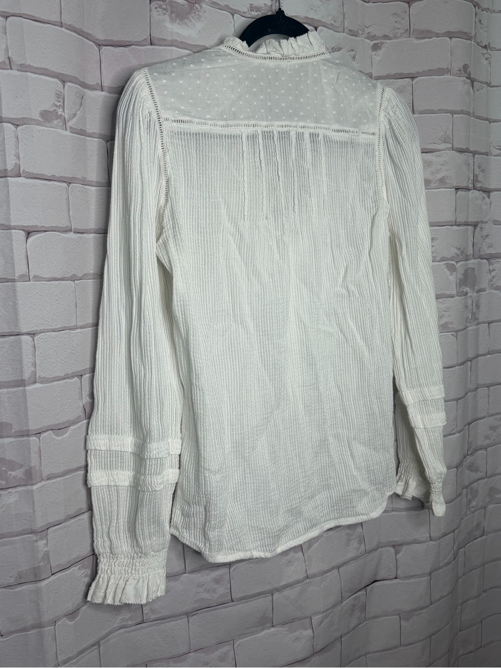 Faherty White Textured Cotton Ruffle Blouse | Romantic Cottagecore Prairie Top - Picture 5 of 8